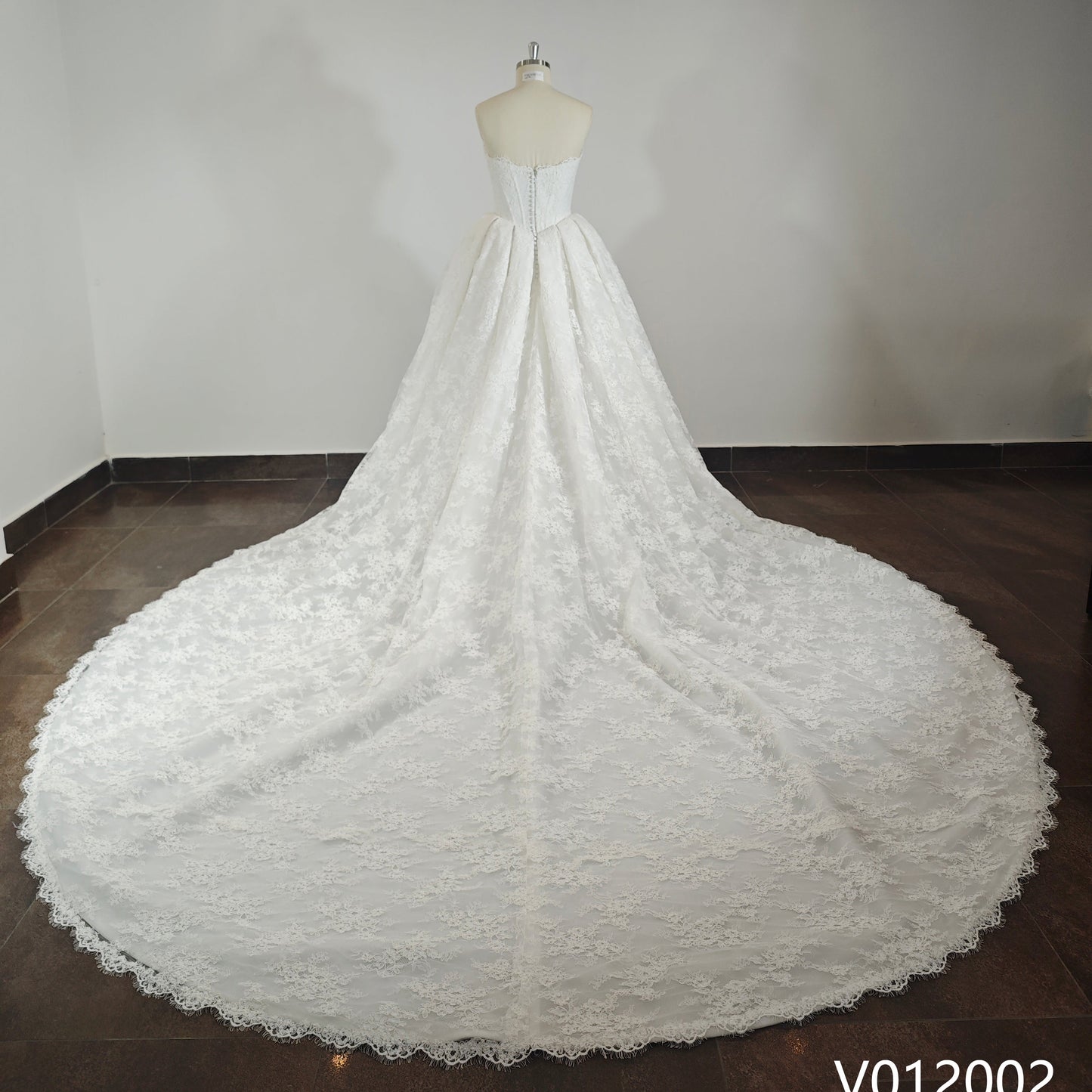 V012002